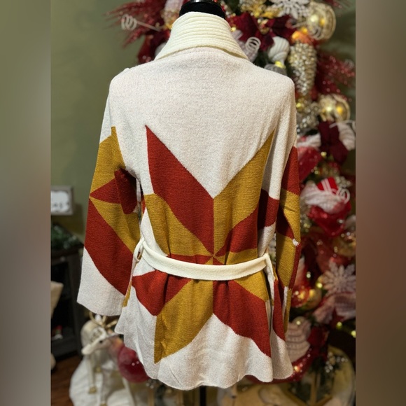 EUC- Jen’s Pirate Booty Freedom Star Cardigan with Belt - Picture 4 of 10